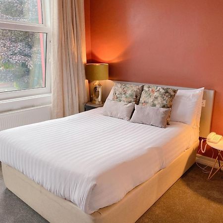 Rose Lodge Guest House Корк Экстерьер фото