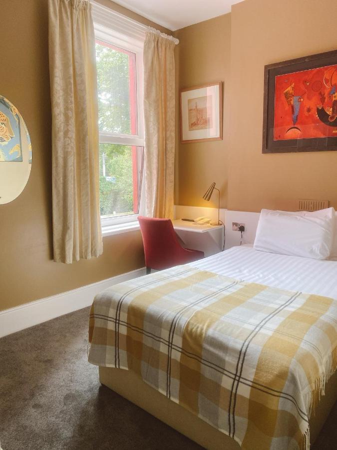 Rose Lodge Guest House Корк Экстерьер фото